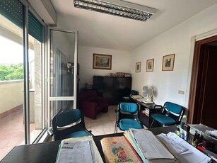 Ufficio in Affitto a Livorno, 400€, 45 m²