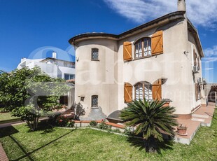 Villa in Via San Tommaso, Snc, Selargius (CA)
