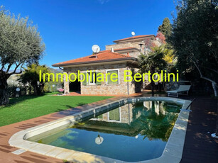 Villa nuova a Bordighera - Villa ristrutturata Bordighera