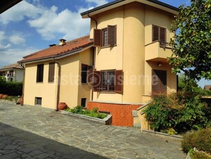 Villa Via Val della Torre 27/F SAN GILLIO di 412,06 Mq. oltre Garage