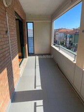Appartamento in Affitto ad Falconara Marittima - 700 Euro