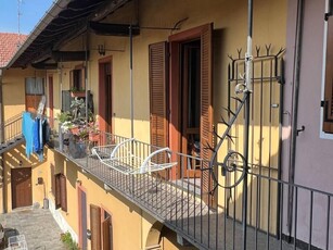 Appartamento in vendita a Castelletto Sopra Ticino