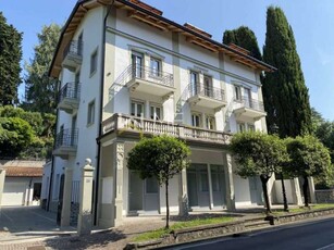 appartamento in Vendita ad Gardone Riviera - 165000 Euro