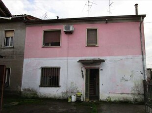 appartamento in Vendita ad Monticelli D`ongina - 28500 Euro