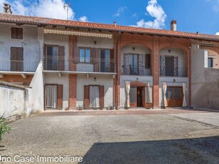 Casa indipendente in vendita a Caluso