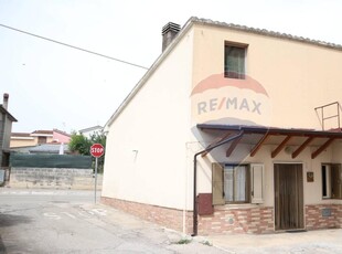 Casa indipendente in vendita a Rosciano