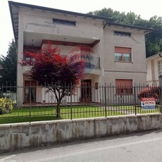 Casa indipendente in vendita a Sabbio Chiese