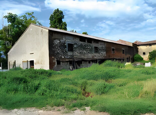 magazzino-laboratorio in vendita a Ronco all'Adige