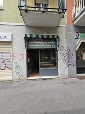 Negozio in affitto a Milano