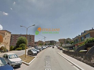 Negozio / Locale in vendita a Campobasso - Zona: Centro