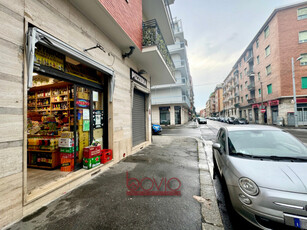 Negozio / Locale in vendita a Torino - Zona: Pozzo Strada