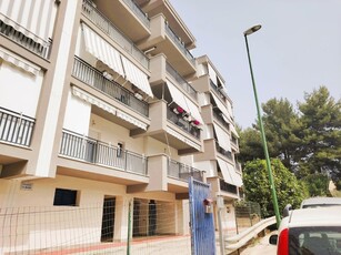 Quadrilocale in Via Isola D'Elba 17, Agrigento, 2 bagni, posto auto