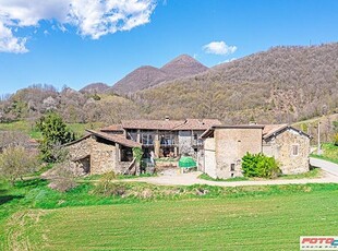 Rustico in vendita a Caprino Bergamasco