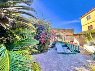 Rustico in vendita a Monte Di Procida