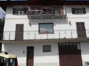 stanze in Vendita ad Pianello del Lario - 345000 Euro