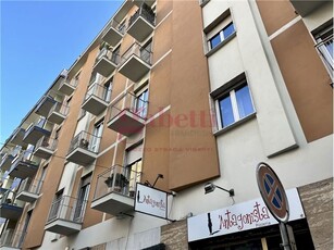 Vendita Appartamento Via Monginevro, 161bis, Torino