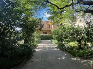 Villa 11 locali di 307 m² in Palermo