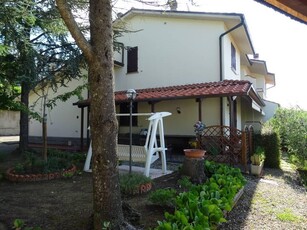 Villa a schiera in vendita a Scarperia e San Piero