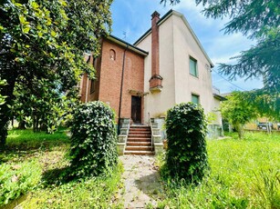 Villa in vendita a Alessandria