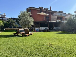 Villa in vendita a Caserta