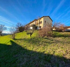 Villa in vendita a Castelvetro Di Modena