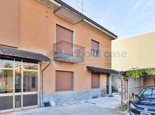 Villa in vendita a Desio