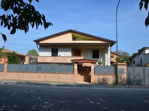 Villa in vendita a Pontevico