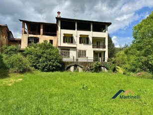 Casa indipendente in vendita a Serravalle Sesia