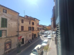 ZAGAROLO, APPARTAMENTO CON BALCONCINO