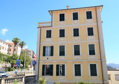 Appartamento abitabile in zona Porto Maurizio Centro a Imperia