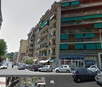 Appartamento da ristrutturare in zona Trieste , Somalia , Salario a Roma