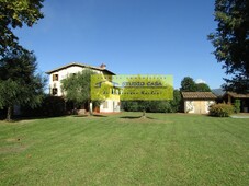 Casa indipendente in vendita Lucca