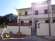 Villa abitabile a Sabaudia