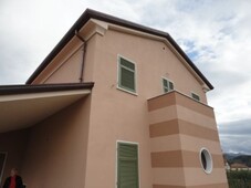 Villa in nuova costruzione a Ortonovo