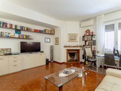 Appartamento in Via di Cocco in zona Peretola, Brozzi a Firenze