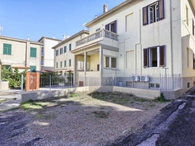 Villa a San Vincenzo