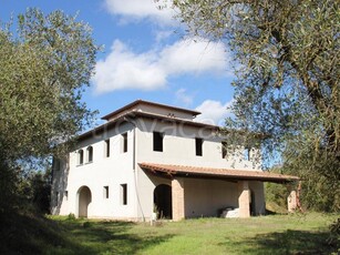 Rustico in vendita a Palaia via Usigliano