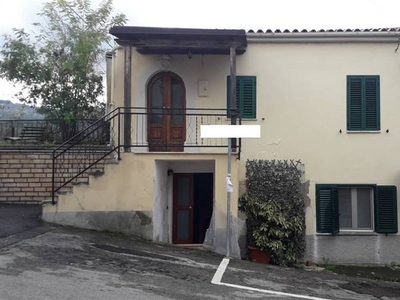 Casa singola in Largo San Giovanni a Manoppello