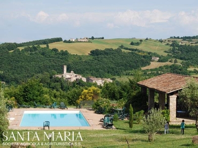 Confortevole casa a San Venanzo con piscina e barbecue