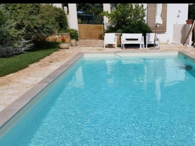 Piacevole appartamento con terrazza, giardino e piscina + bella vista