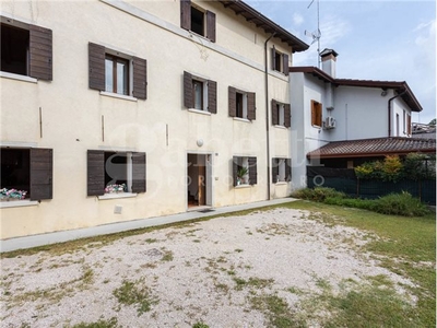 Villa a schiera in Via Roma, 15, Teglio Veneto (VE)