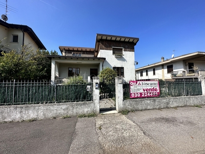 Villa a Brescia in ZONA QUESTURA , San Polo