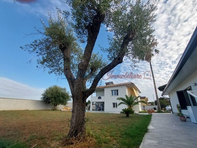 Villa in vendita a Nettuno Roma