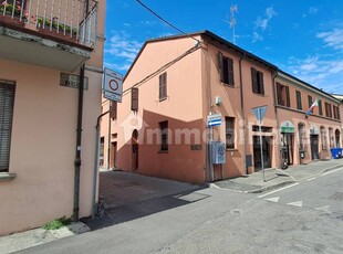 Terratetto unifamiliare piazza del Carmine, Centro Storico, Forlì