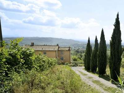 Casa a Capannori con piscina, giardino e barbecue