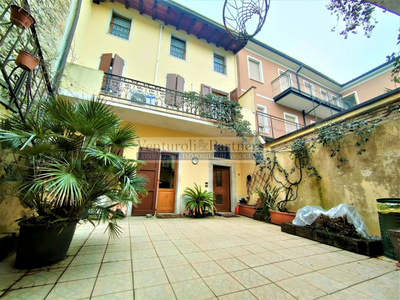 casa in vendita a Lonato del Garda