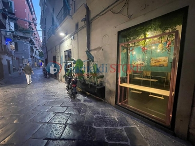ristorante in affitto a Napoli