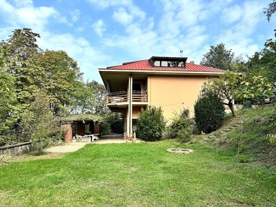 Villa bifamiliare in vendita a Castiglione Torinese, Strada San Martino, 36 - Castiglione Torinese, TO