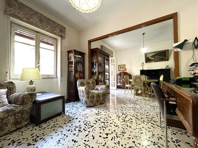 Appartamento in Via Consalvo 120, Napoli, 5 locali, 2 bagni, 130 m²