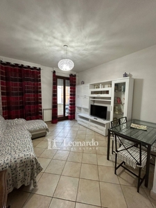 Appartamento in Via san francesco, Viareggio, 5 locali, 1 bagno, 85 m²